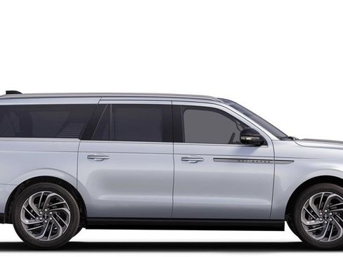 New 2025 Lincoln Navigator L Reserve image 5