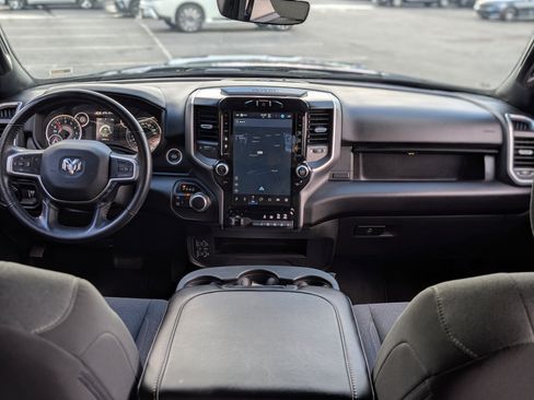 Used 2024 RAM 2500 Big Horn w/ Sport Appearance Package image 22