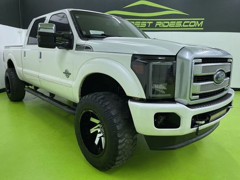 Used 2013 Ford F350 Platinum w/ Platinum Pkg image 2