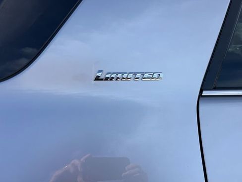 Used 2023 Toyota 4Runner Limited image 4