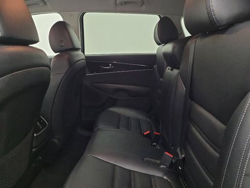 Used 2019 Kia Sorento EX FWD image 18