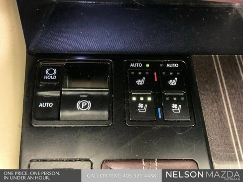 Used 2017 Lexus RX 450h AWD w/ Luxury Package image 41