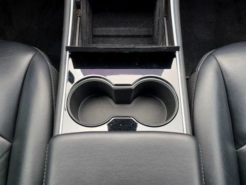 Used 2018 Tesla Model 3 Long Range RWD image 22
