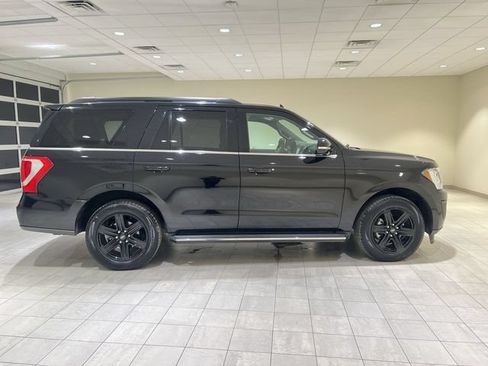 Used 2021 Ford Expedition XLT RWD image 6