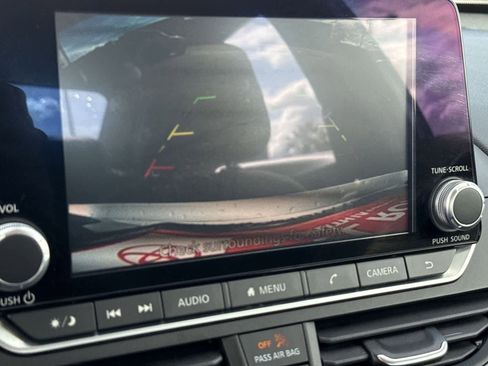 Used 2024 Nissan Altima 2.5 SR image 22