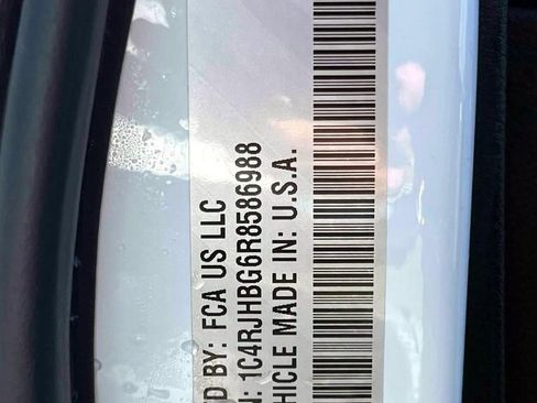 Certified 2024 Jeep Grand Cherokee Limited image 20