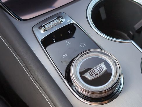 New 2026 Cadillac Vistiq Luxury image 18