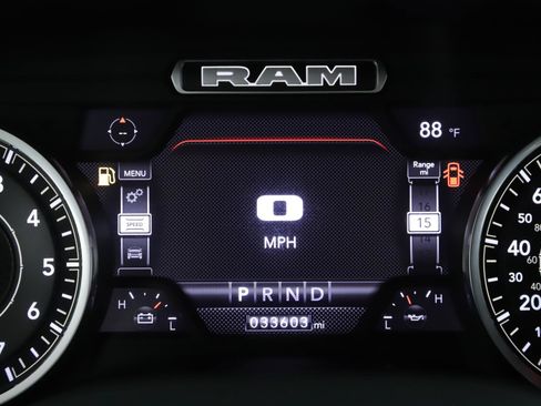Used 2023 RAM 1500 Big Horn AWD/4WD image 11