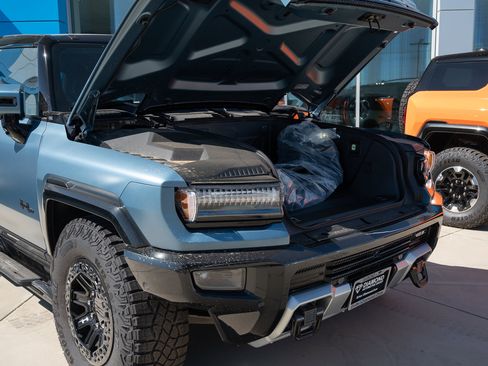 New 2024 GMC Hummer EV 3X w/ Omega Edition image 11