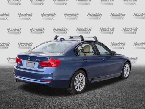 Used 2018 BMW 320i Sedan image 10