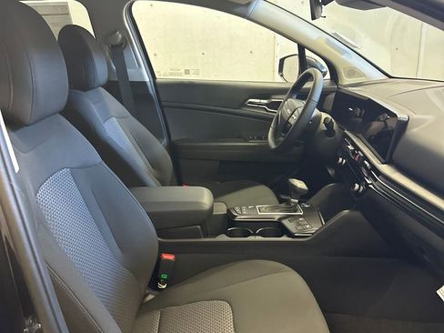 New 2026 Kia Sportage LX image 19