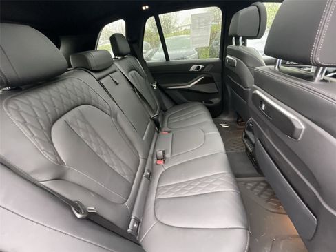 Used 2024 BMW X5 xDrive40i w/ Premium Package AWD/4WD image 23