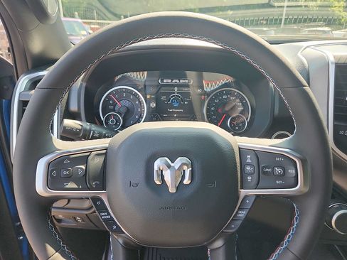 New 2026 RAM 1500 Big Horn AWD/4WD image 13