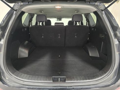 Used 2019 Hyundai Santa Fe SE w/ Cargo Package image 15