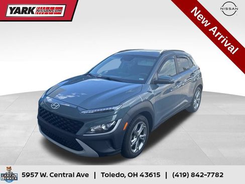 Used 2022 Hyundai Kona SEL FWD image 1