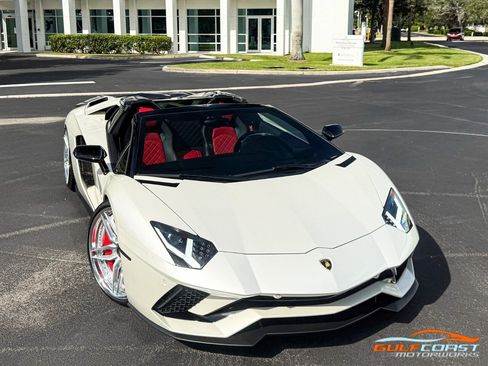 Used 2018 Lamborghini Aventador S image 63