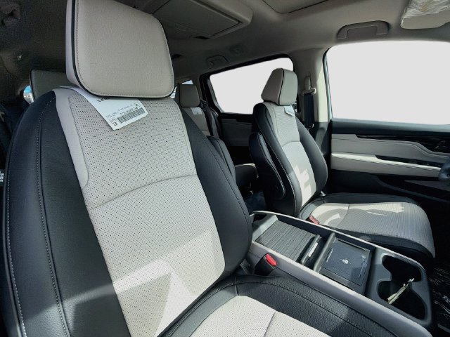 New 2027 Honda Odyssey Elite image 30