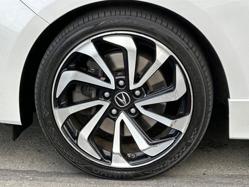 Used 2016 Acura ILX image 24