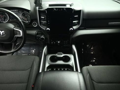 Used 2022 RAM 1500 Big Horn AWD/4WD image 38