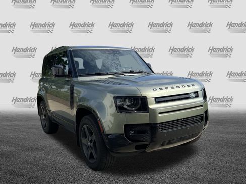 Used 2023 Land Rover Defender 90 X-Dynamic SE AWD/4WD image 2