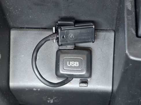 Used 2013 Honda Civic Natural Gas image 8