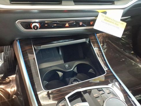 New 2026 BMW X5 xDrive50e image 11