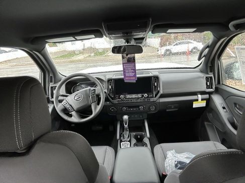 New 2026 Nissan Frontier SV w/ SV Convenience Package image 6