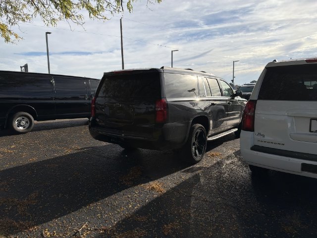 Used 2019 Chevrolet Suburban LT AWD/4WD image 2
