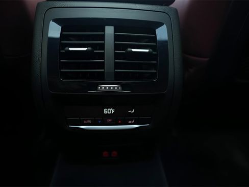 Used 2020 BMW X4 M40i w/ Executive Package image 39