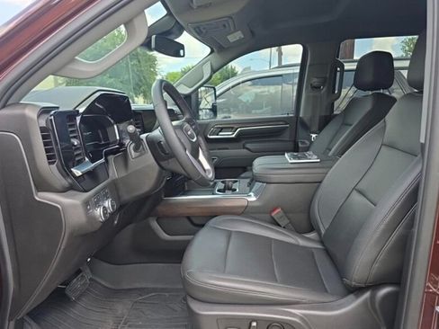 Used 2024 GMC Sierra 2500 SLT AWD/4WD image 5