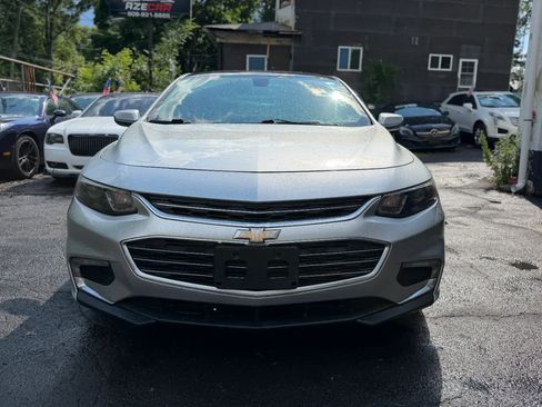 Used 2018 Chevrolet Malibu LT FWD image 16
