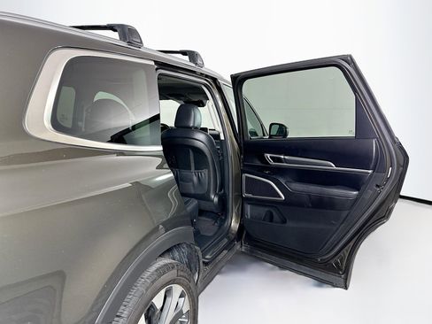 Used 2020 Kia Telluride S AWD/4WD image 31