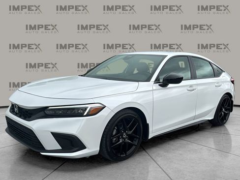 Used 2024 Honda Civic Sport image 1