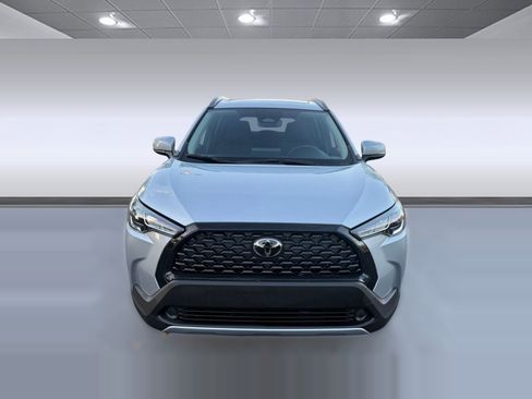 Certified 2024 Toyota Corolla Cross LE w/ Moonroof Package image 6