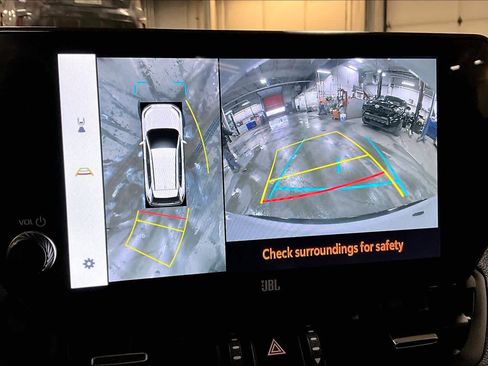 Used 2024 Toyota RAV4 XSE w/ Advanced Technology Package image 28