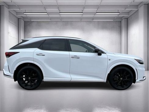 New 2026 Lexus RX 500h F Sport image 2