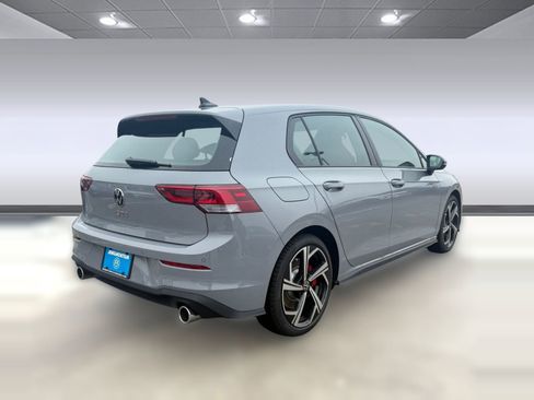 New 2026 Volkswagen Golf SE image 9