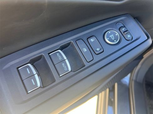 New 2025 Honda Accord EX-L image 9