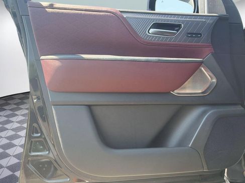 Used 2025 INFINITI QX80 Autograph AWD/4WD image 24