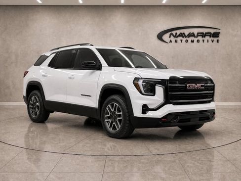 Used 2026 GMC Terrain AT4 w/ Convenience Package III AWD/4WD image 9