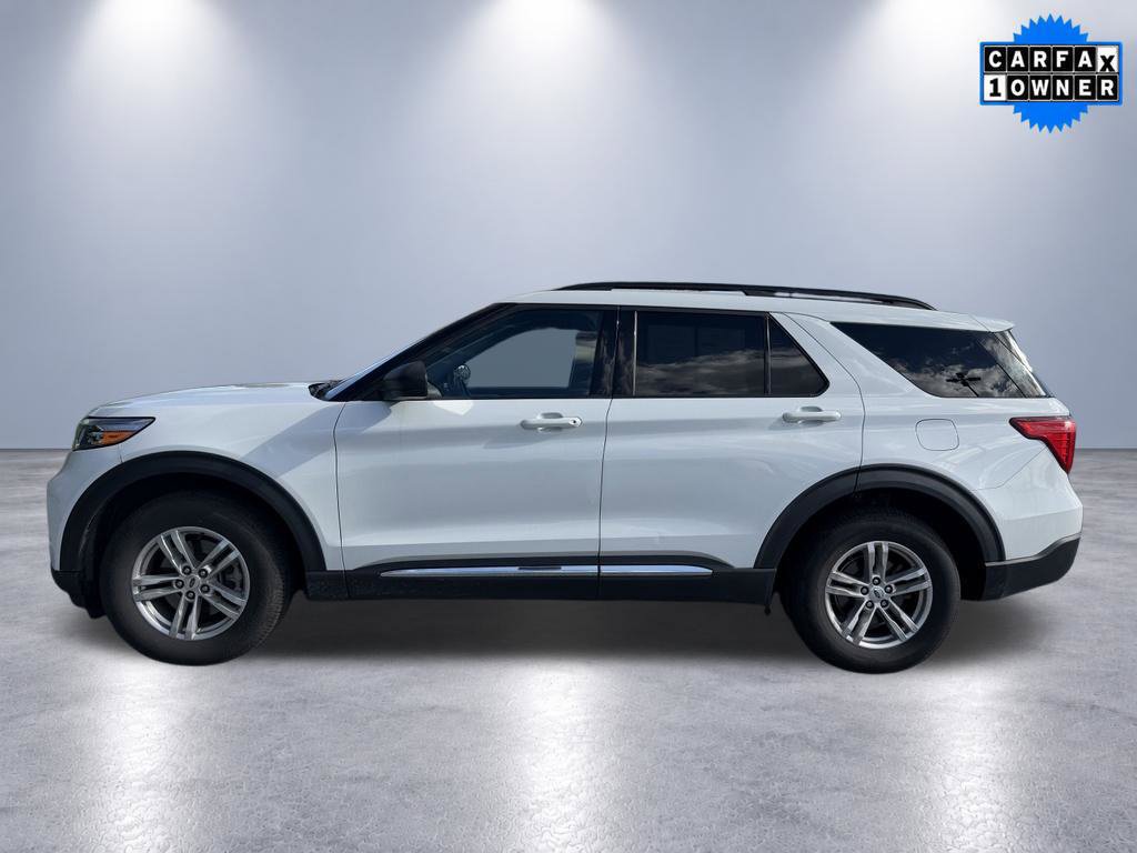 Used 2021 Ford Explorer XLT w/ Equipment Group 202A AWD/4WD image 4
