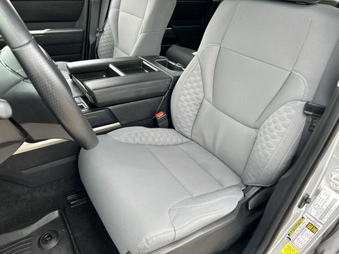 Used 2024 Toyota Tundra SR5 w/ SR5 Convenience Package AWD/4WD image 19