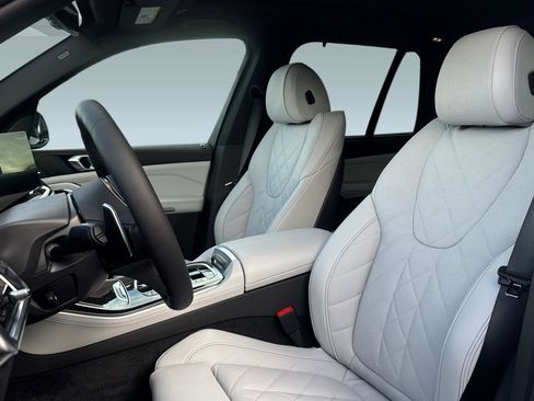 New 2026 BMW X5 xDrive40i w/ Executive Package AWD/4WD image 5