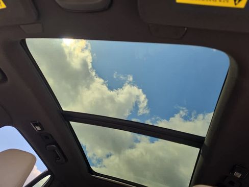 Used 2025 Volvo XC90 B6 Plus image 25