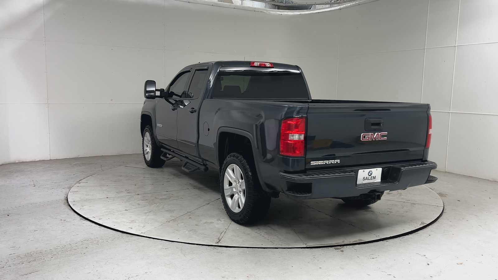 Used 2017 GMC Sierra 1500 4x4 Double Cab w/ Elevation Edition image 3