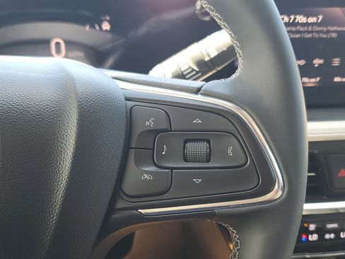 Used 2024 Buick Encore GX Avenir w/ Avenir Technology Package FWD image 26