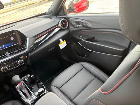 New 2026 Chevrolet Trax RS w/ Driver Confidence Package FWD image 18