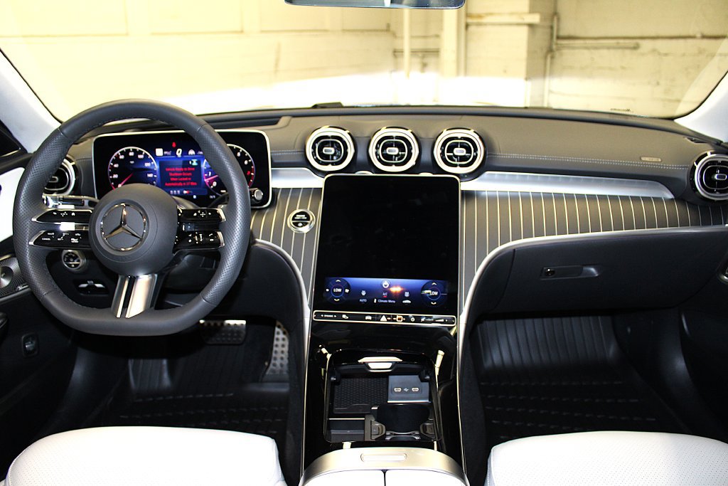 Used 2026 Mercedes-Benz C 300 4MATIC Sedan image 9