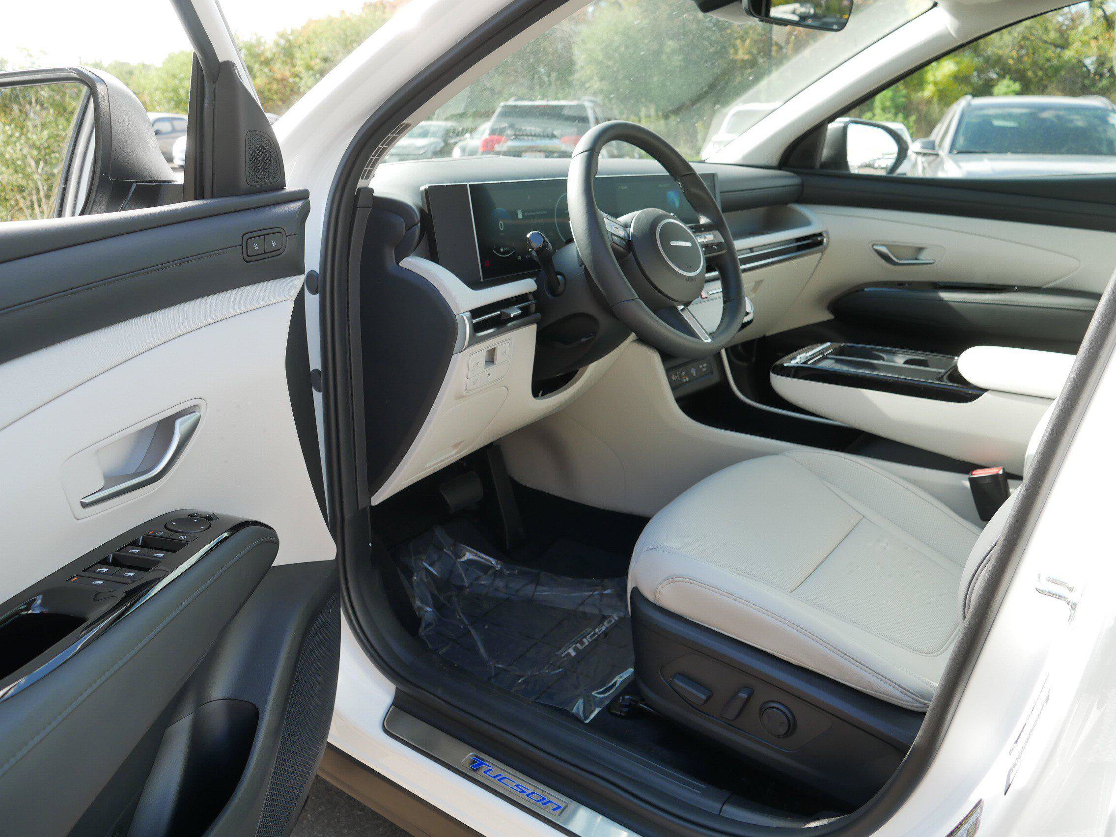 New 2026 Hyundai Tucson Limited AWD/4WD image 5