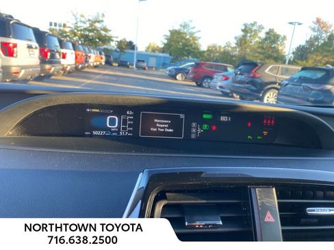 Used 2018 Toyota Prius Four image 26